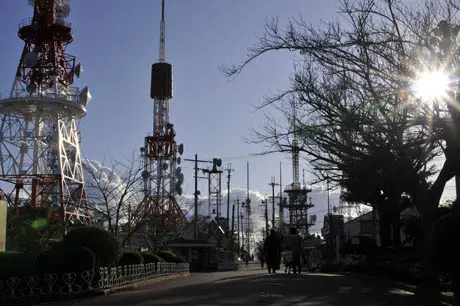 生駒山上のテレビ塔群